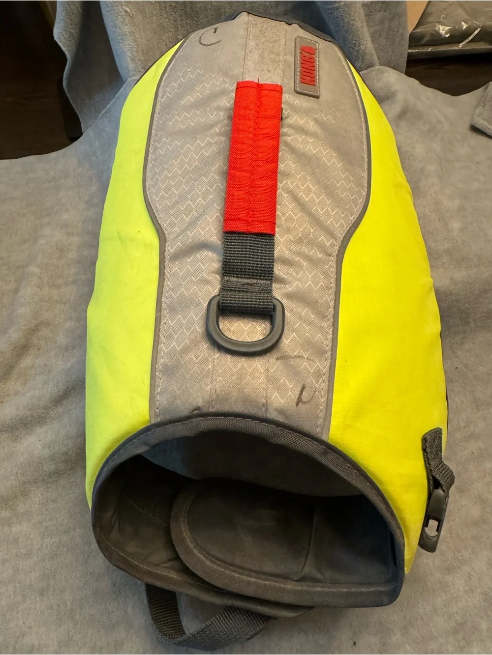 Kong High-Visibility Yellow & Red Dog Life Vest SM